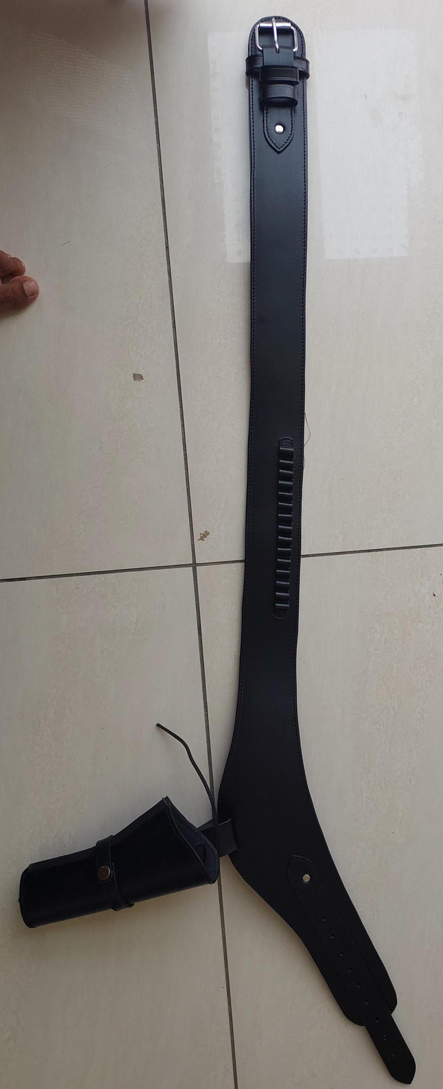 Handmade Western Gun Holster Belt – Black Genuine Leather – Old West Cowboy Style – Fits .22, .38/357, .44/45 Cal Revolvers – Great Christmas Gift for Him