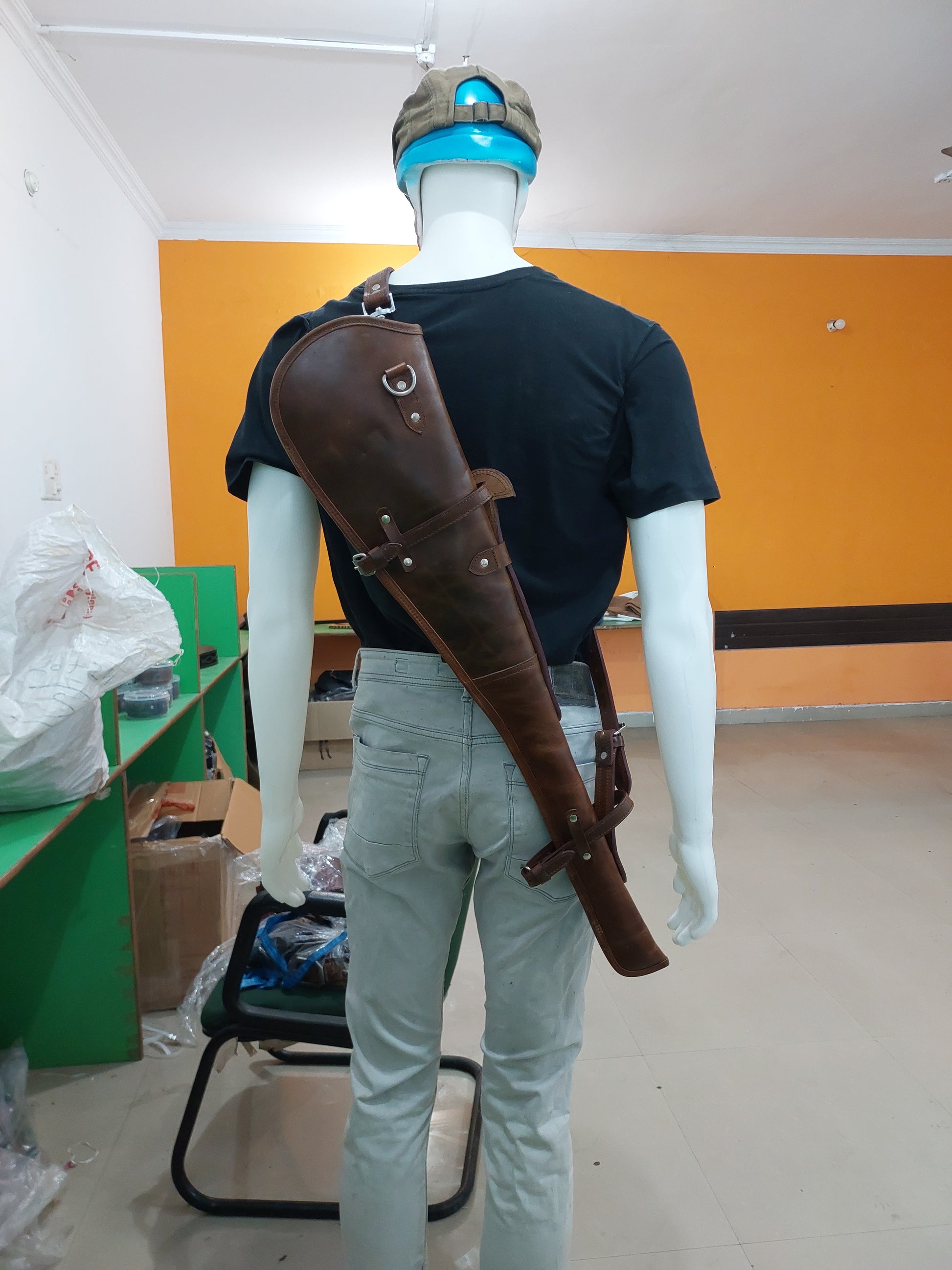 Western Style 33” Rifle Scabbard in Vintage Brown Full Grain Leather – Vintage Cowboy Gear Display