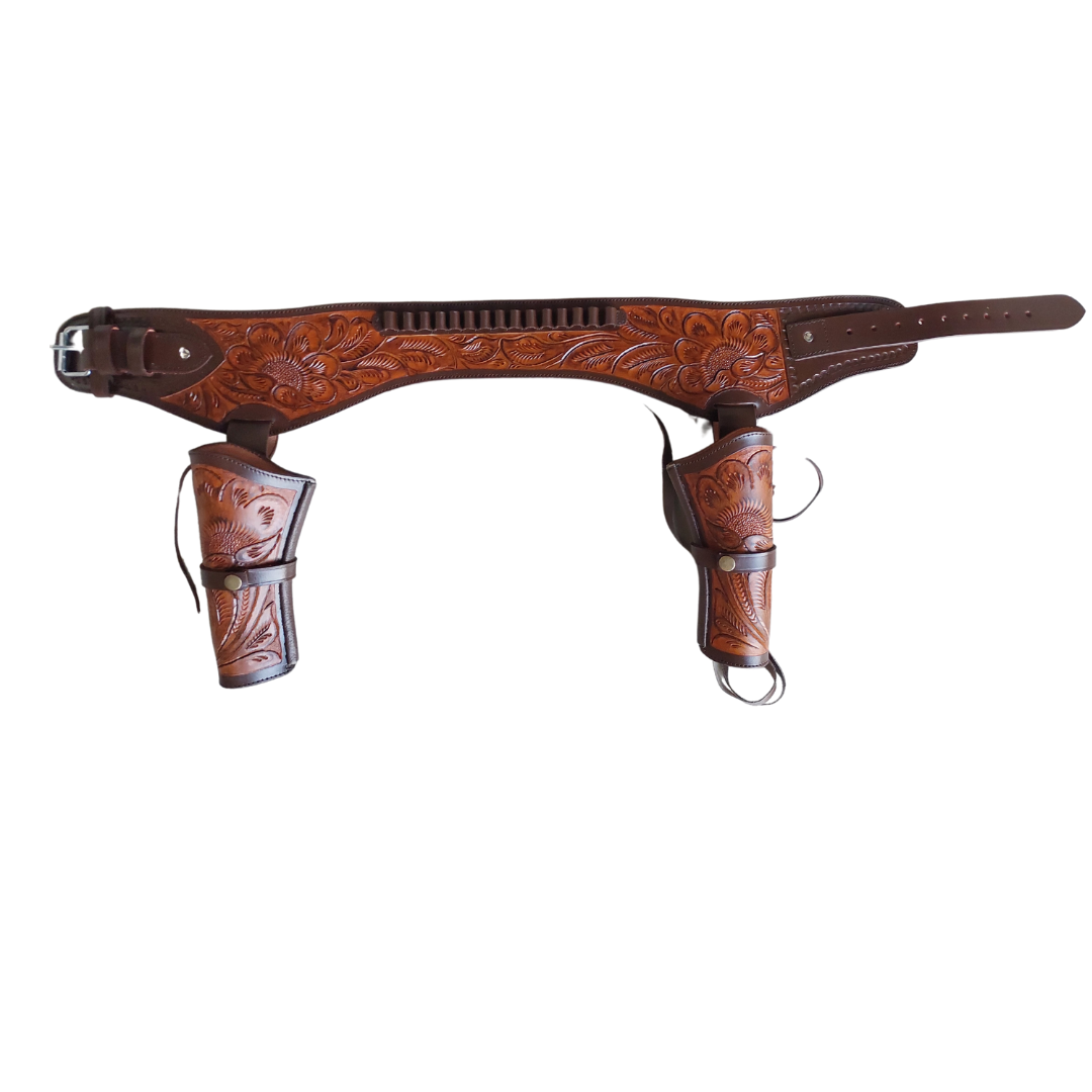 Vintage Western dual holster gun belt for revolvers – ideal for cowboy action shooting and re-enactments