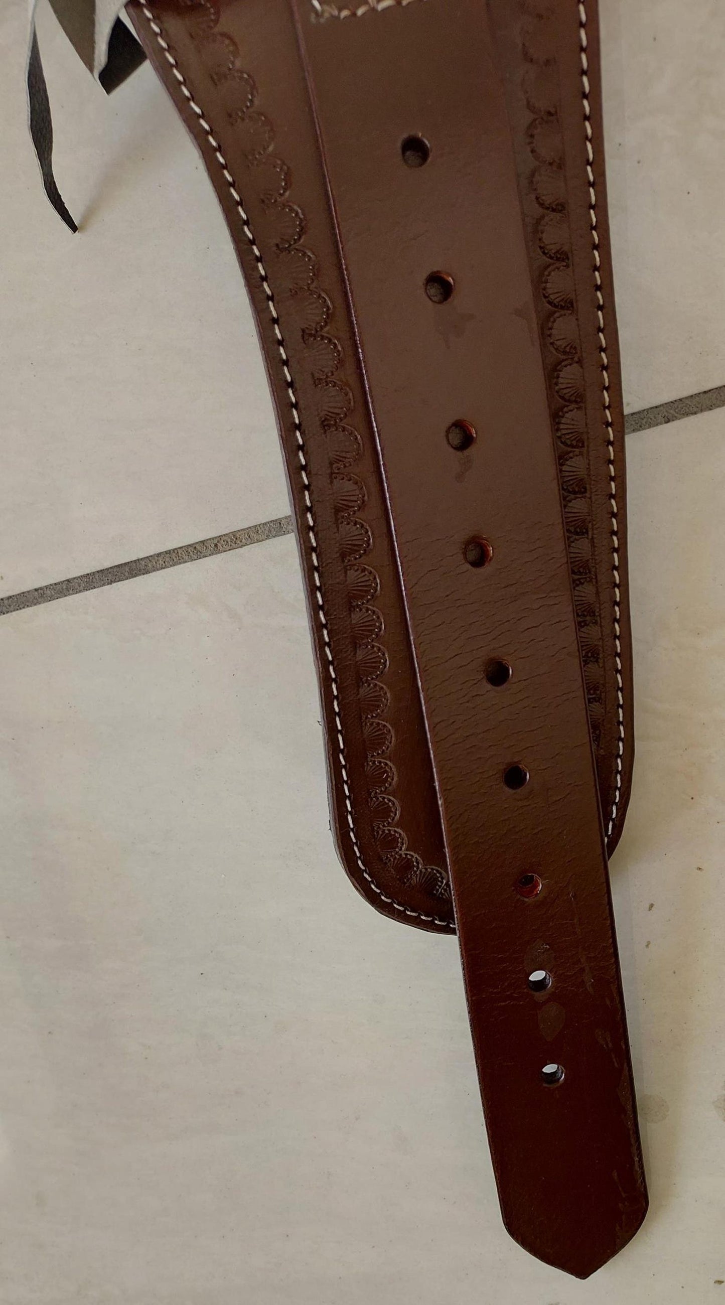Handmade Western Gun Holster Belt – Genuine Tooled Leather – Fits .22, .38/357, .44/45 Cal Revolvers – Old West Cowboy Style – Christmas Gift for Him