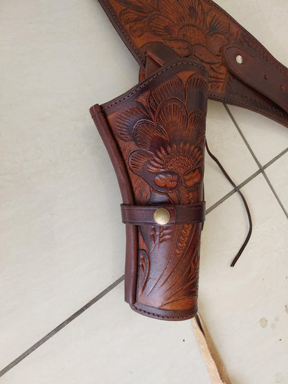 Handmade Tooled Leather Western Gun Holster & Belt – Cowboy Style – Fits .22, .38/357, .44./45 Caliber Revolvers