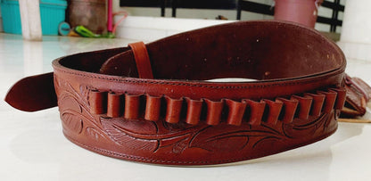 Western Cowboy Gun Holster Belt – Handmade Genuine Tooled Leather – Old West Style – Fits .22, .38/357, .44/.45 Cal Revolvers – Christmas Gift for Him