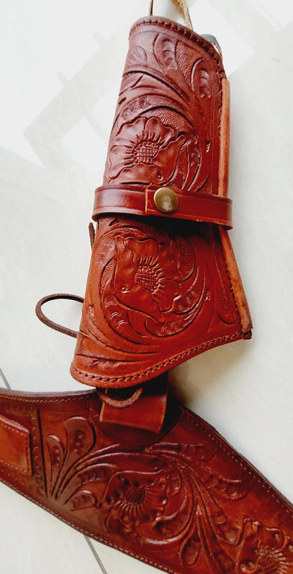 Handmade Western Leather Gun Holster Belt – Tooled Cowboy Style – Fits .22, .38/357, .44/45 Cal Revolvers – Old West Design