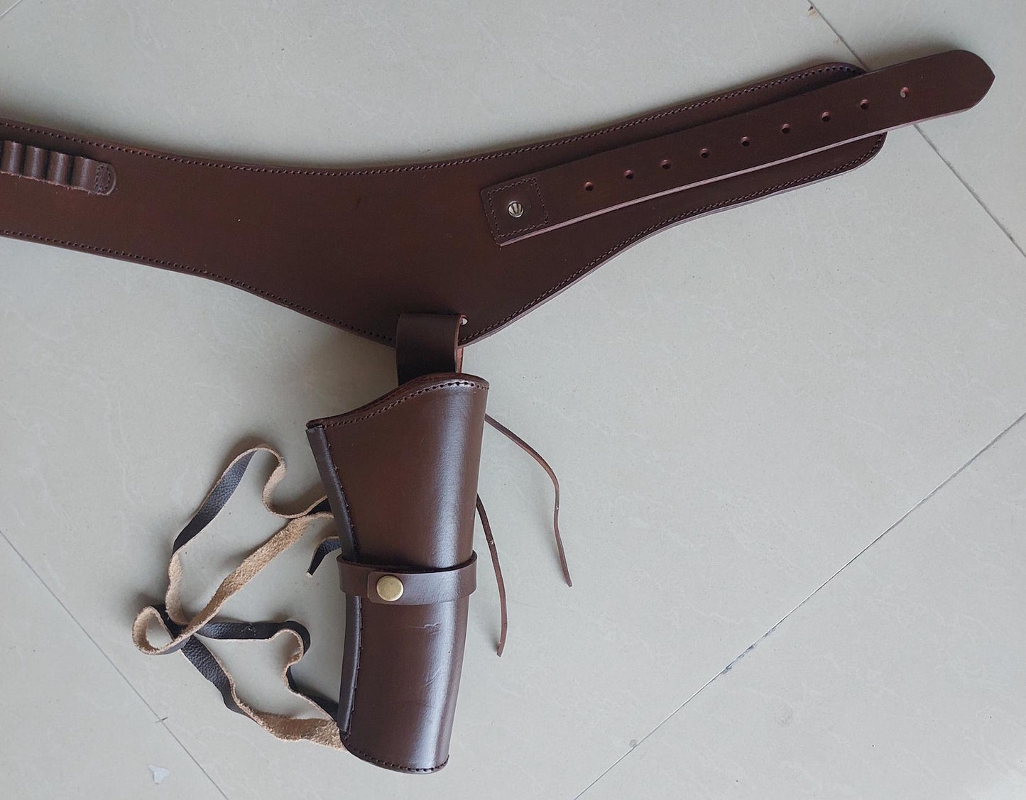 Western Leather Gun Holster & Belt – Left Hand Draw – Handmade – Fits "3-5 To 8-9" Barrel – .22, 38/357 .44/45 Cal