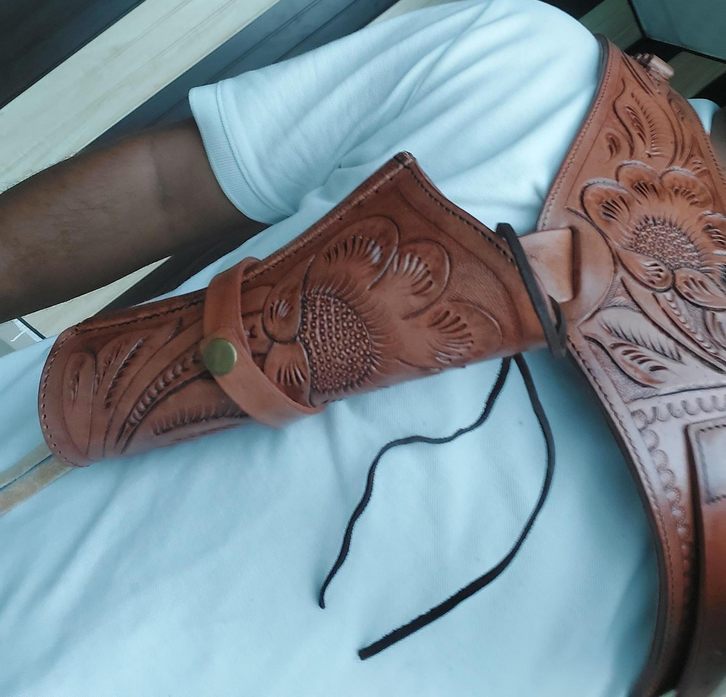 Light Brown Western Revolver Holster  Belt – Handmade Tooled Leather – Fits 3.5" to 8.9" Barrel – .22 .38/357 .44/45 Cal