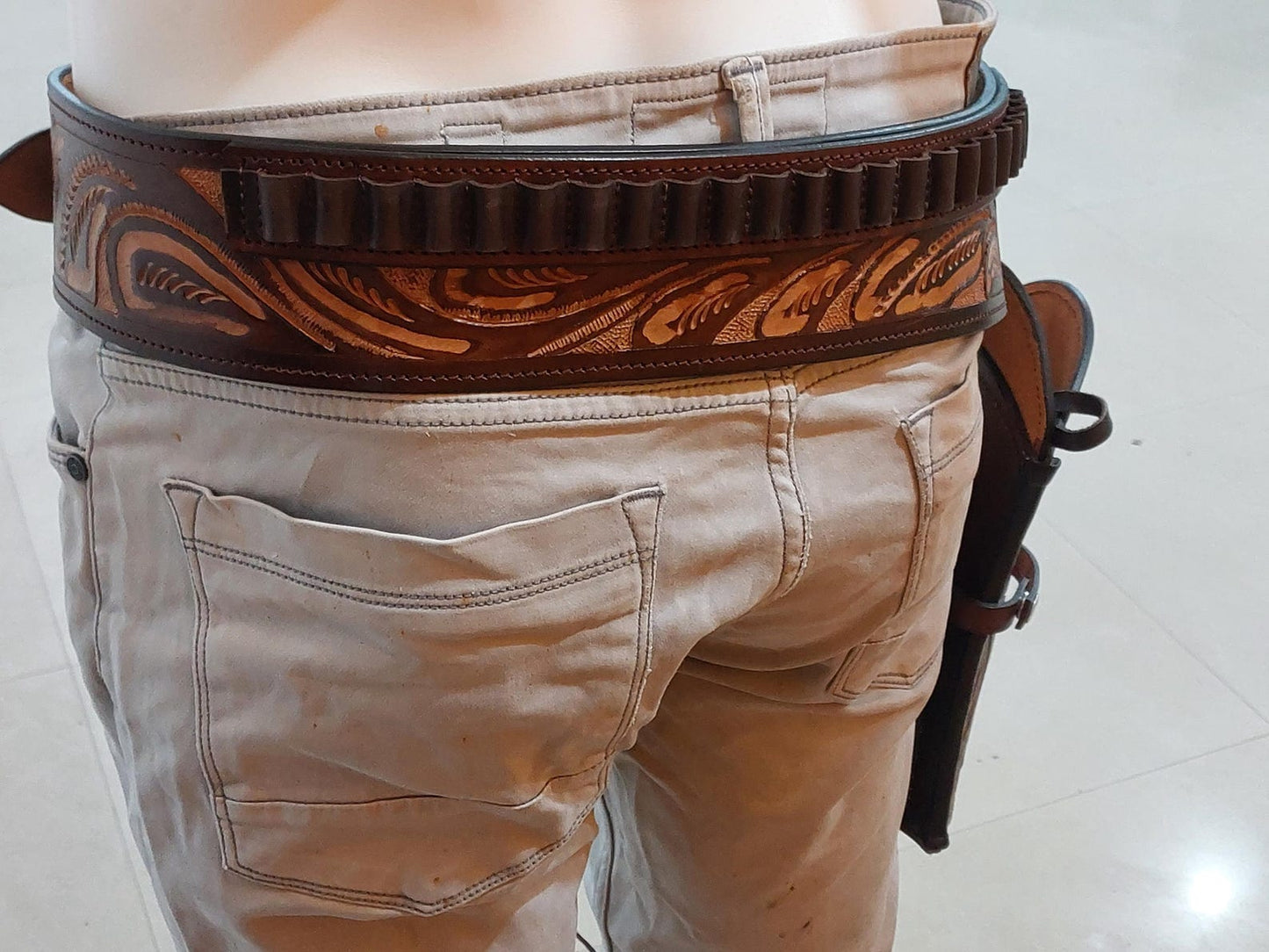 Cowboy Western Leather Gun Holster with Belt – Right Hand Draw – Handmade – Fits 3.5" to 8.9" Revolver – .22, .38/.357, .44/45 Cal