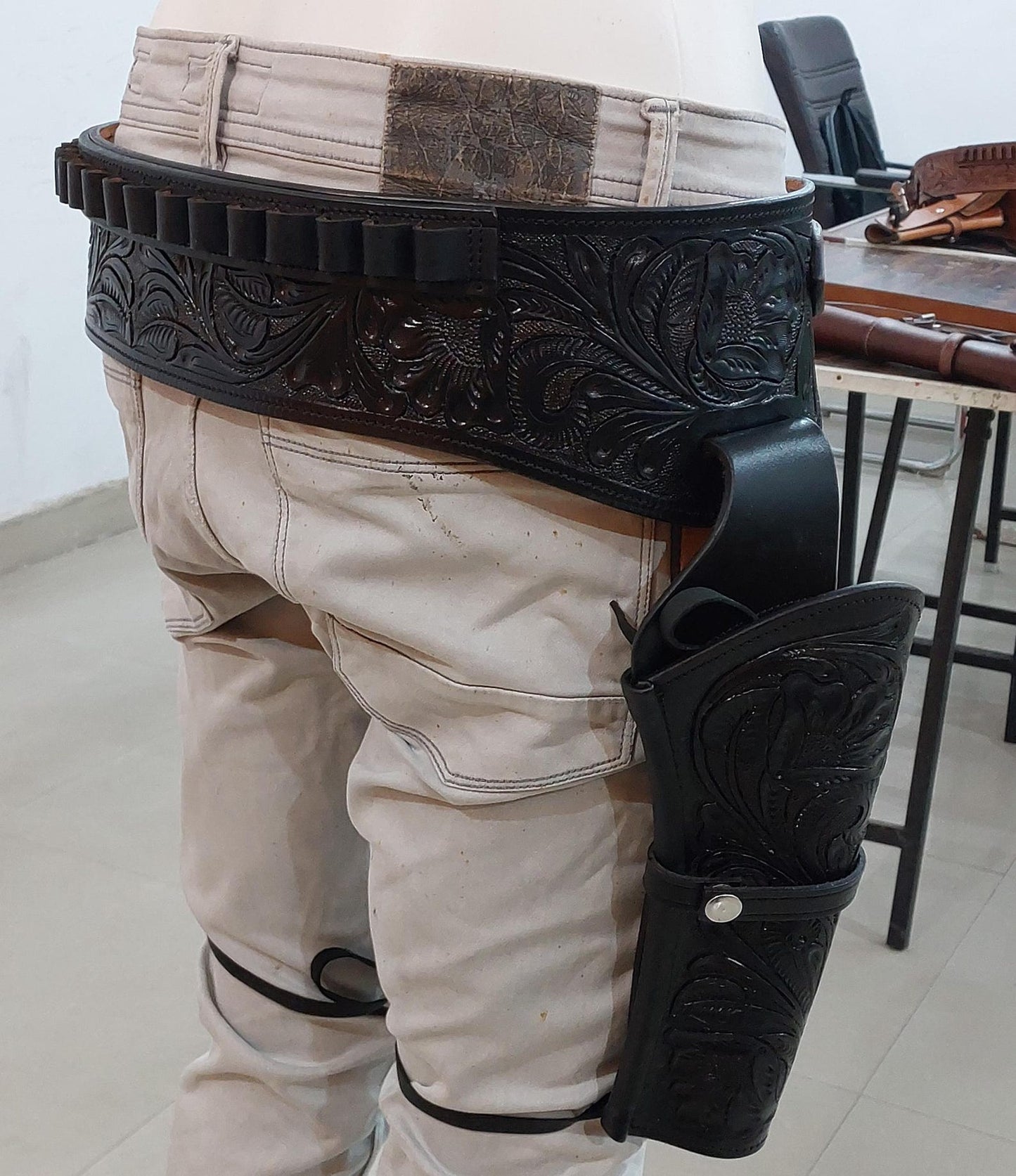 Black Western Cowboy Dual Gun Holster & Belt – Handmade Tooled Leather – Fits 3.5" to 8.9" Barrel – .22 .38/357 .44/45 Cal