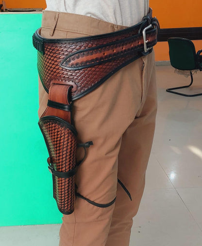 Handcrafted Western Leather Gun Holster & Belt – Right Hand Draw – Fits 3.4" to 8.9" Revolver – .22 .38/357 .44/45 Cal – Cowboy Style