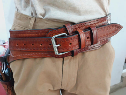 Western Gun Holster with Belt – Leather Cowboy Holster Right Hand Draw – Fits 4” to 6.5” Revolvers – .22, .38/357, .44/45 Caliber